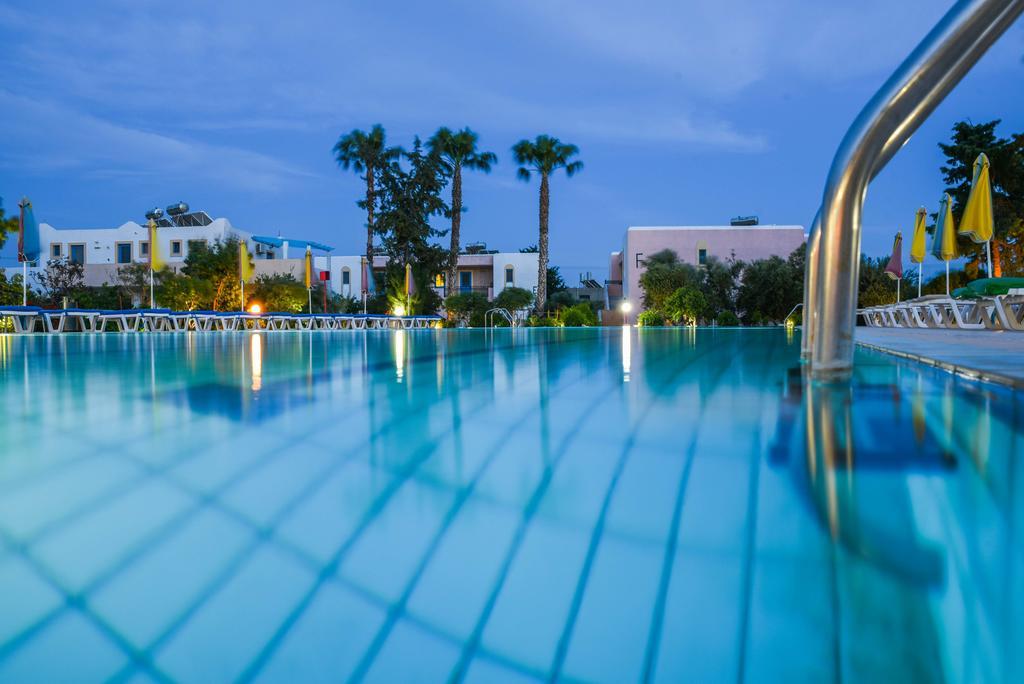Chrysoula Aparthotel